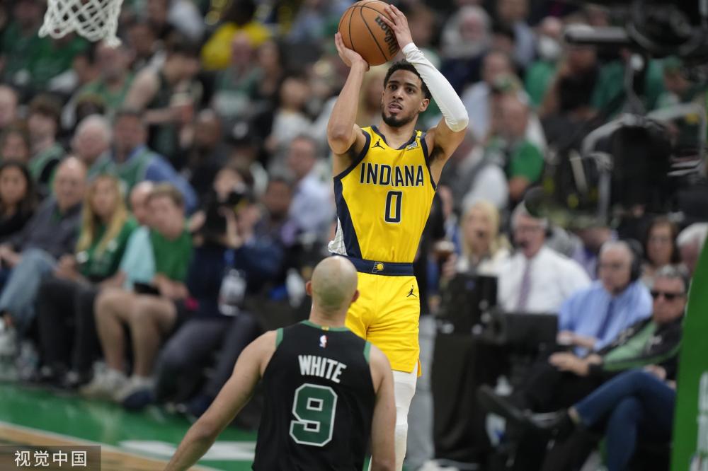 上的对决屡 上的对决屡